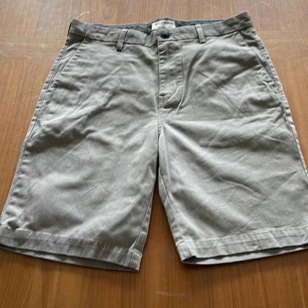 Billabong grey shorts